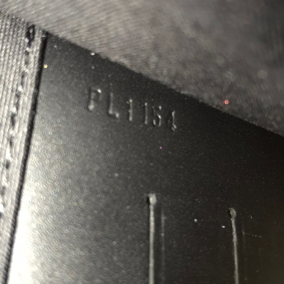 Louis Vuitton Louise clutch patent - Picture 5 of 6